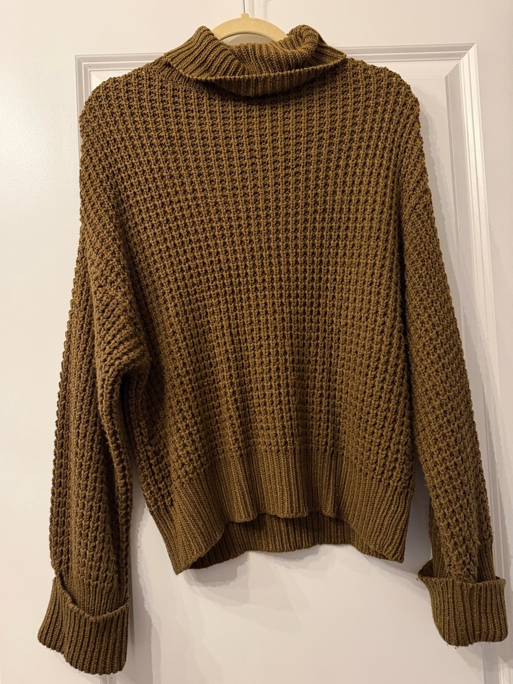 Buckle Olive-Brown Chunky Knit Turtleneck Sweater
